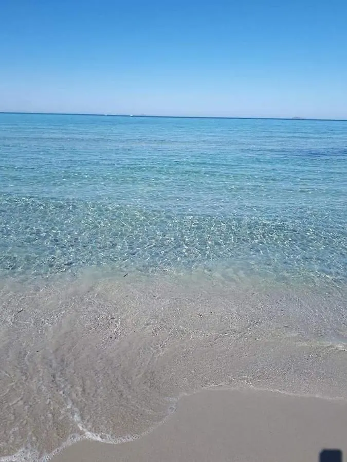Homestay Villa Piscinas Italy
